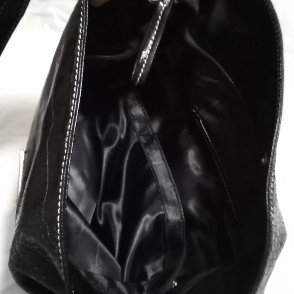 🔥 SALE 72. Dooney & Bourke Handbag - Picture 2 of 4